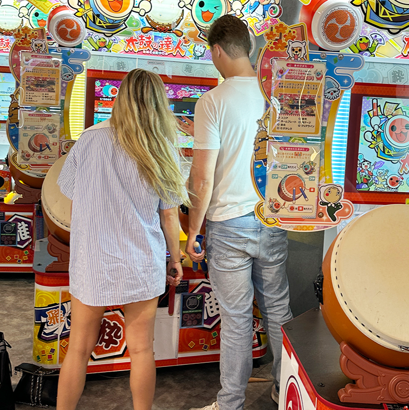 Tokyo: Shinjuku Nightlife & Secret Backstreets Walking Tour