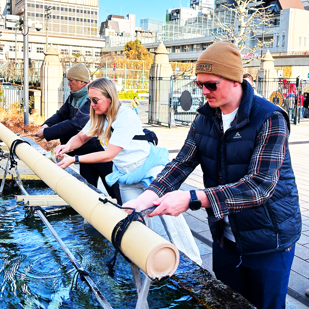 築地市場：試食付き屋台グルメツアー