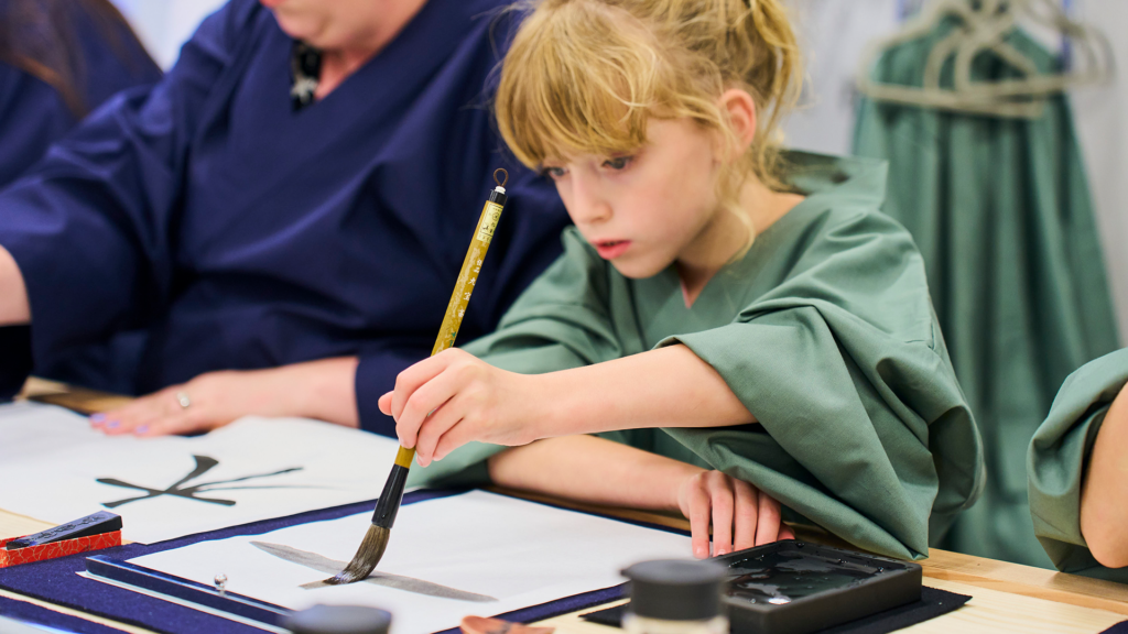 Tokyo: Calligraphy Workshop & Original T-Shirt Creation