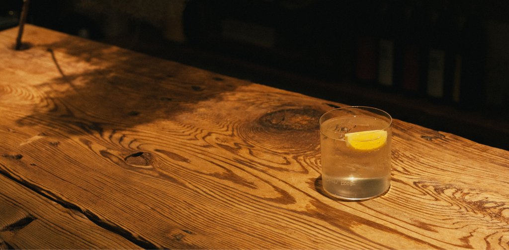 OPEN BOOK literary bar with bookshelves in Golden Gai