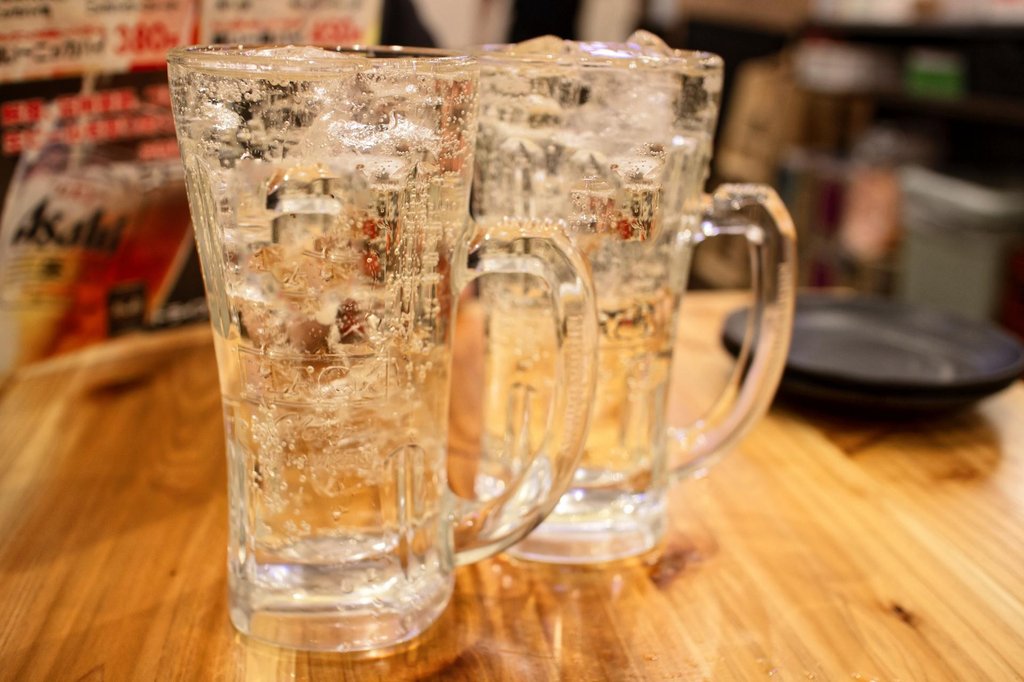 Self-serve chuhai dispenser at Tachinomi Yomoda