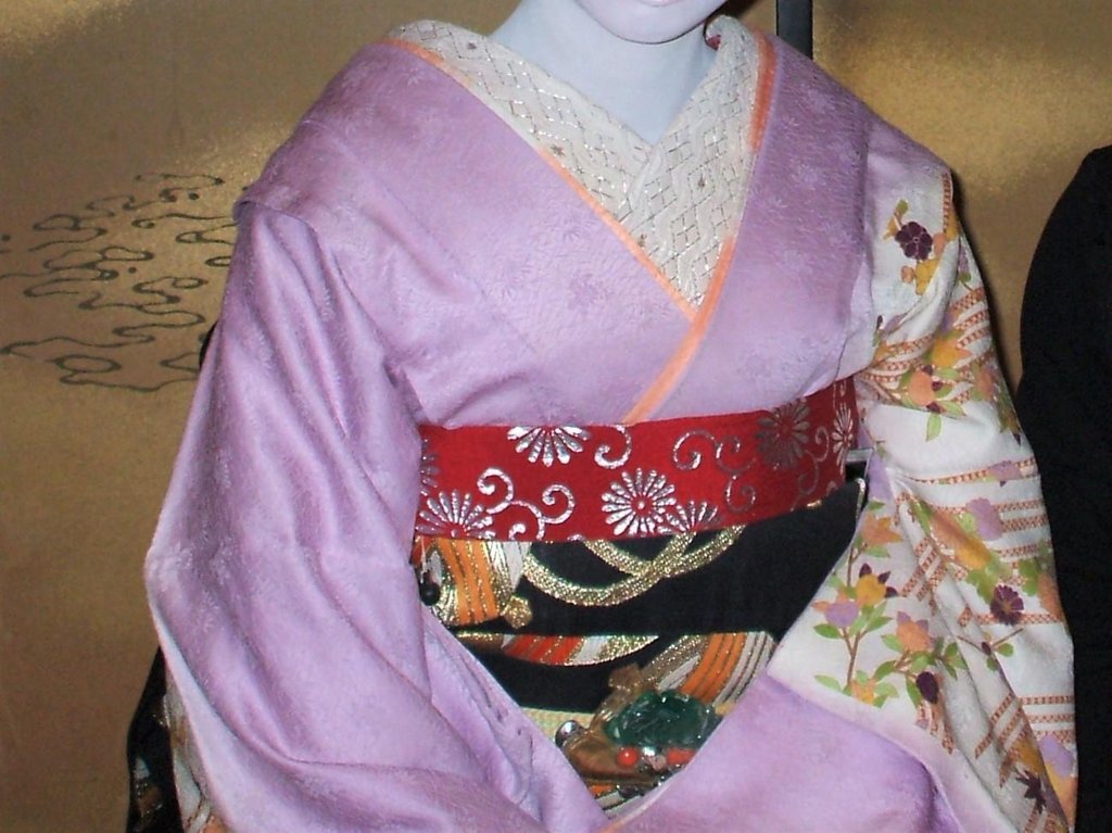 Traditional Kyo-mai performance at Gion Corner