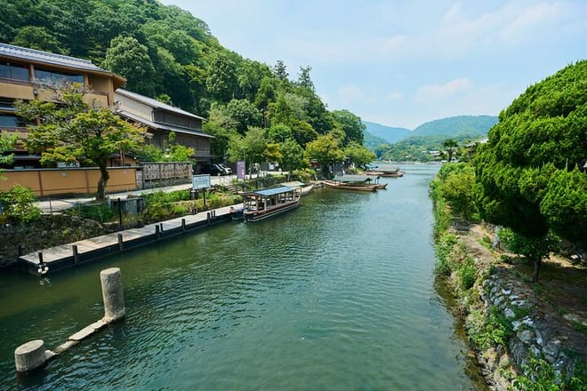 Kyoto: Arashiyama UNESCO Walking Tour with Admission
