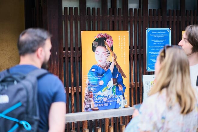 Kyoto: Gion Hidden Gems & Geisha Culture Tour