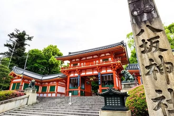Kyoto: Gion Hidden Gems & Geisha Culture Tour