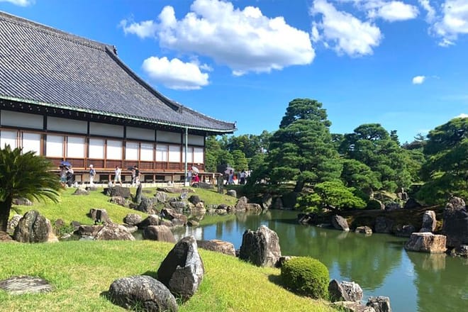Kyoto: Nijo Castle World Heritage Guided Tour with Admission