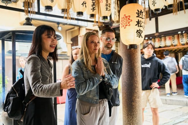 Osaka 2-Hour Walking Tour with Dotonbori River Cruise