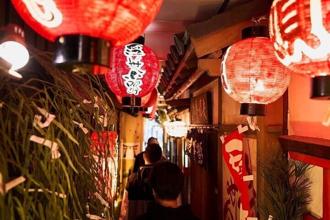 Osaka 2-Hour Walking Tour with Dotonbori River Cruise