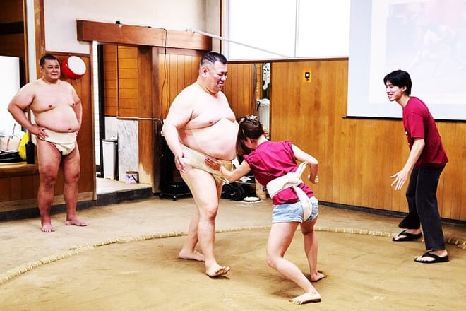 Osaka Sumo Experience with Live Show and Audience Challenge