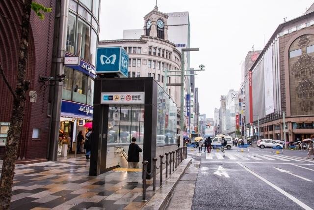 Ginza shopping complexes connected to station