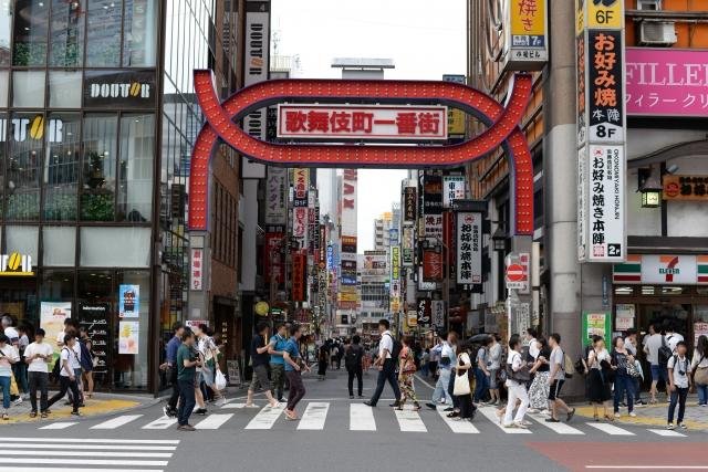 Kabukicho nightlife and restaurant safety in Shinjuku