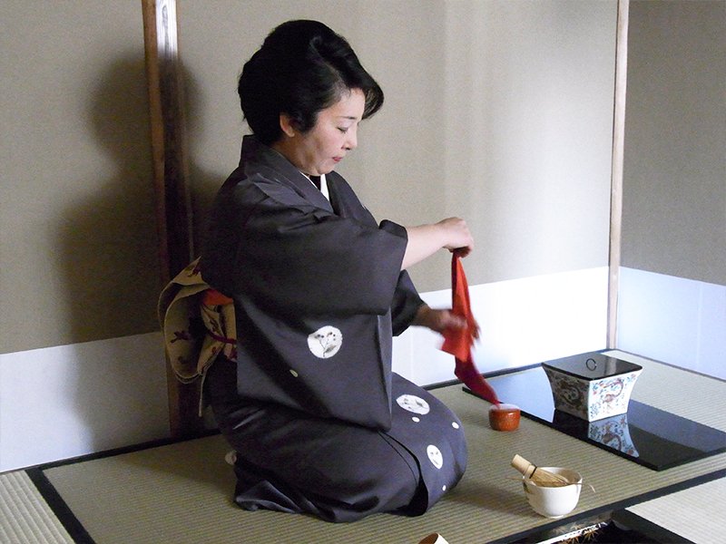 Tea ceremony experience at Chazen Ginza