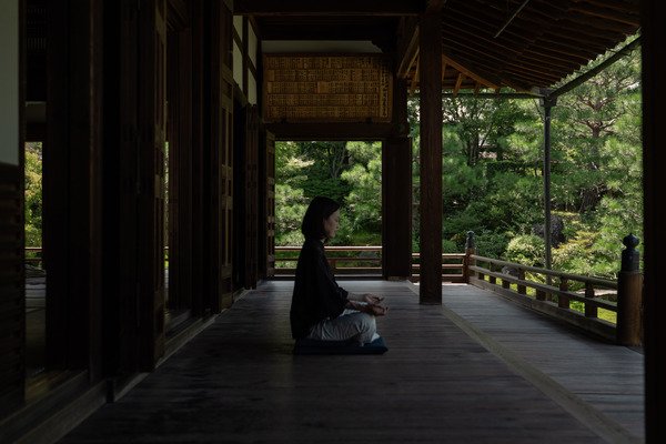 Zen meditation experience at Ryosoku-in temple