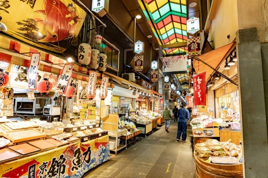 Nishiki Market food stalls in Kyoto