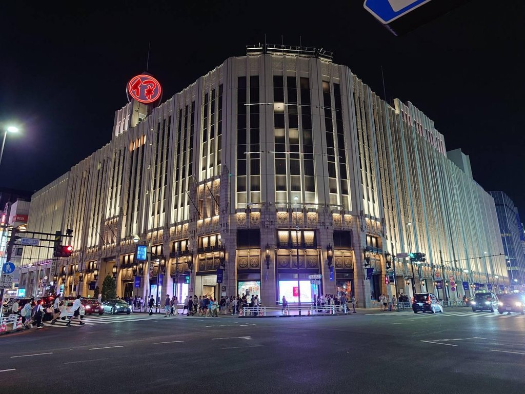 Isetan Shinjuku department store food floor