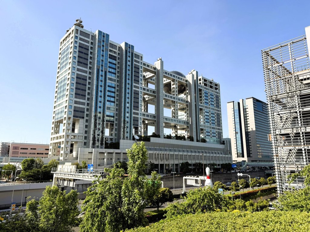 Odaiba waterfront area with family attractions in Tokyo