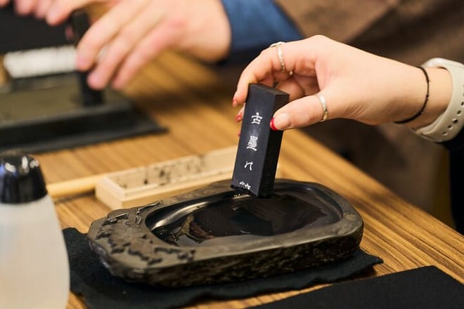 Tokyo: Calligraphy Workshop – Transform Your Name into Kanji