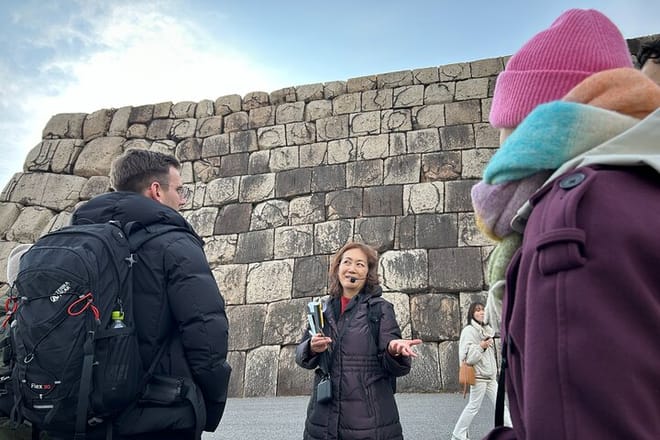 Tokyo Castle & Imperial PalaceーShogun Walking Tour