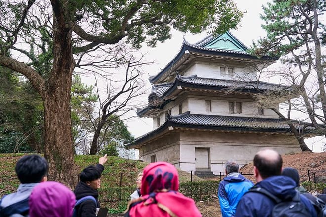 Tokyo Castle & Imperial PalaceーShogun Walking Tour
