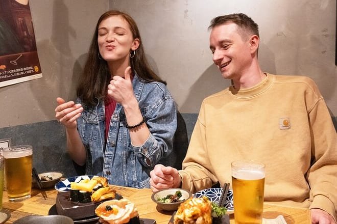Evening food tour in Shinjuku Tokyo
