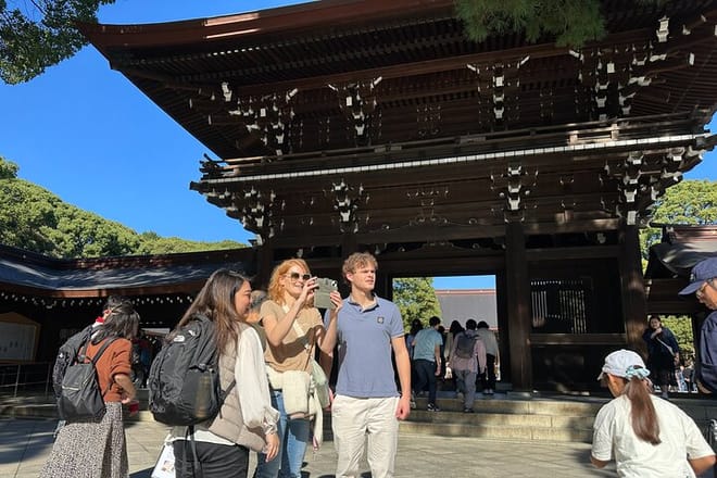 Tokyo: Meiji Shrine Walking Tour — Shintoism & Imperial System