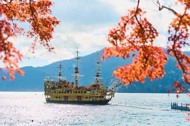 Tokyo: Mt. Fuji Cruise & Hakone Ropeway Day Trip by Bus