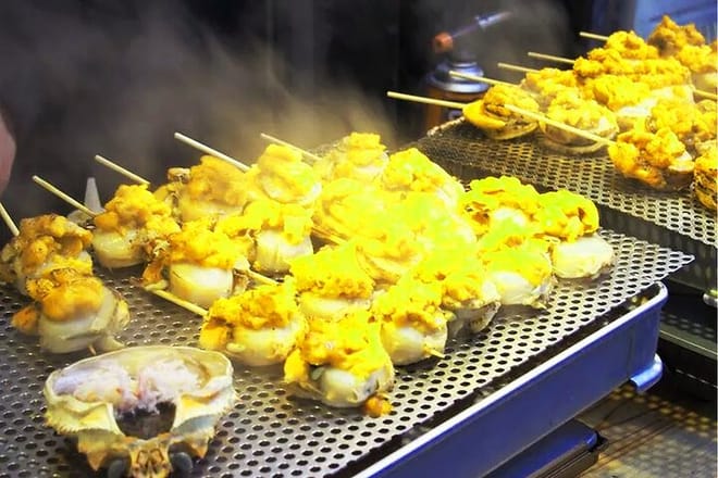 Tsukiji Fish Market: Street Food & Culture Walking Tour