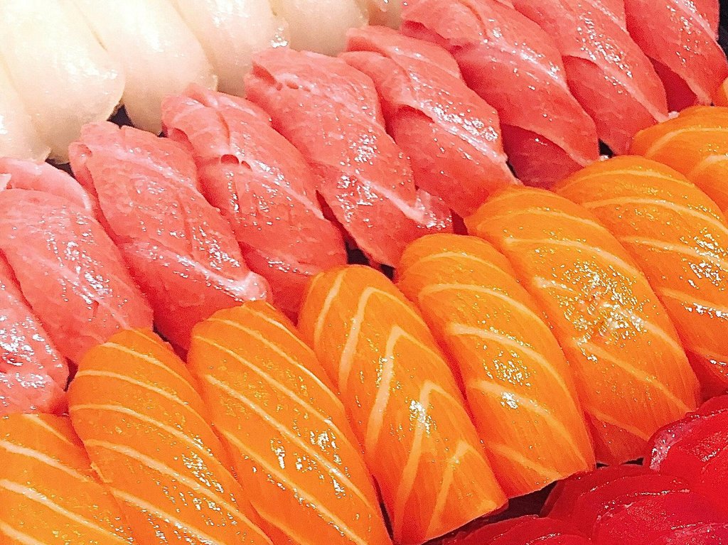 Guided food tour group at Tsukiji Outer Market