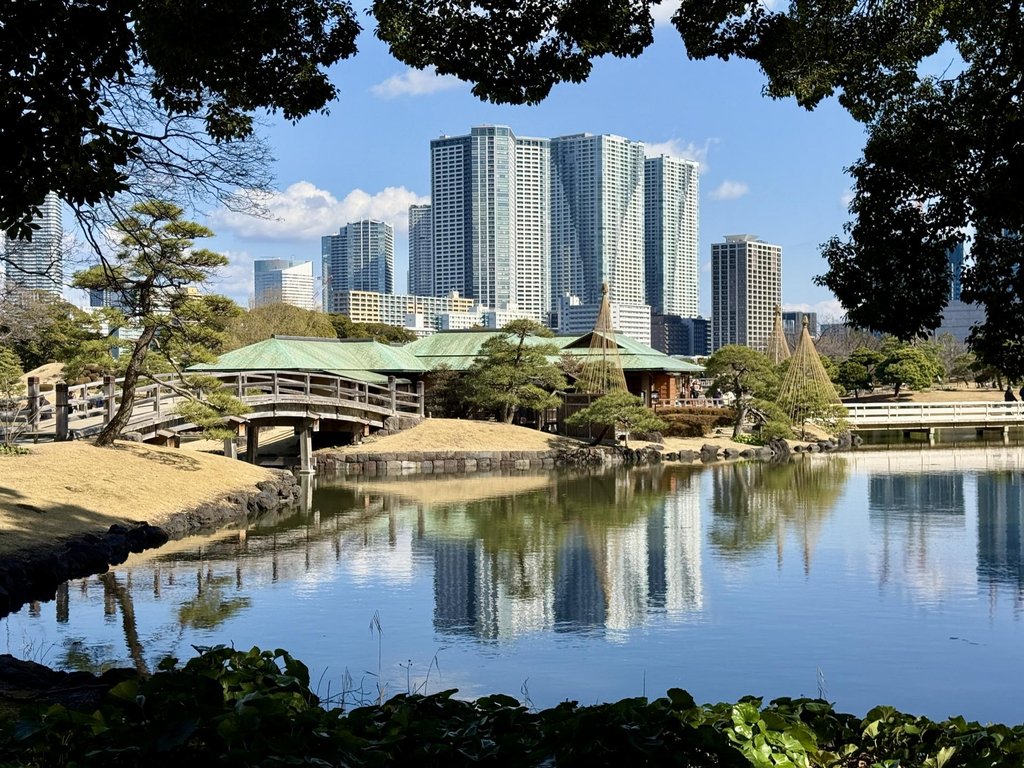 Tokyo attractions near Tsukiji Outer Market