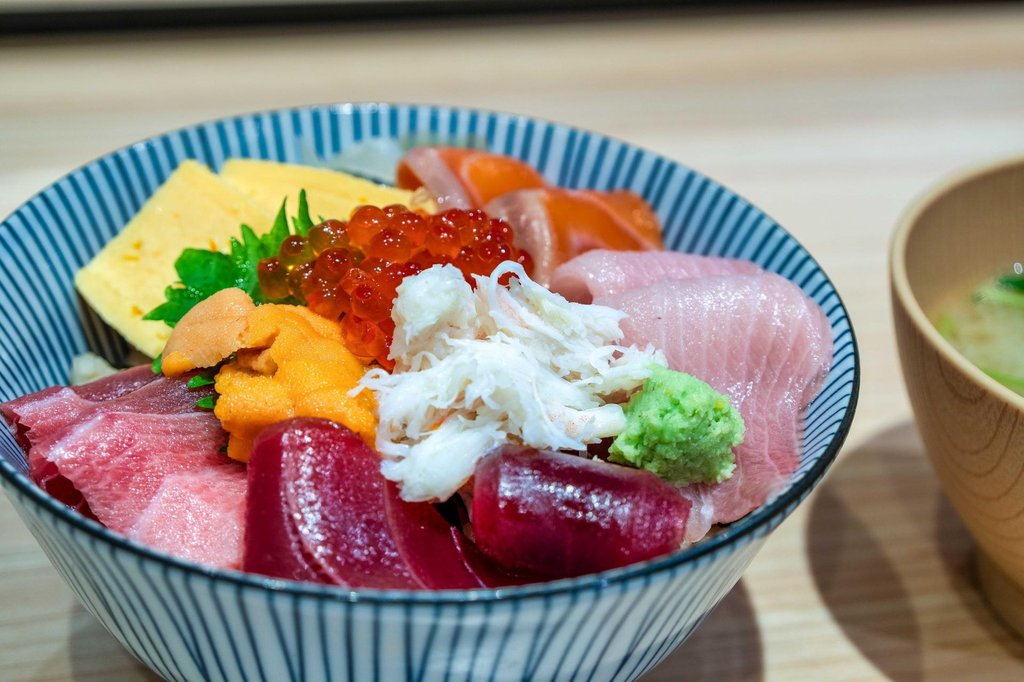 Choosing between Tsukiji and Toyosu markets