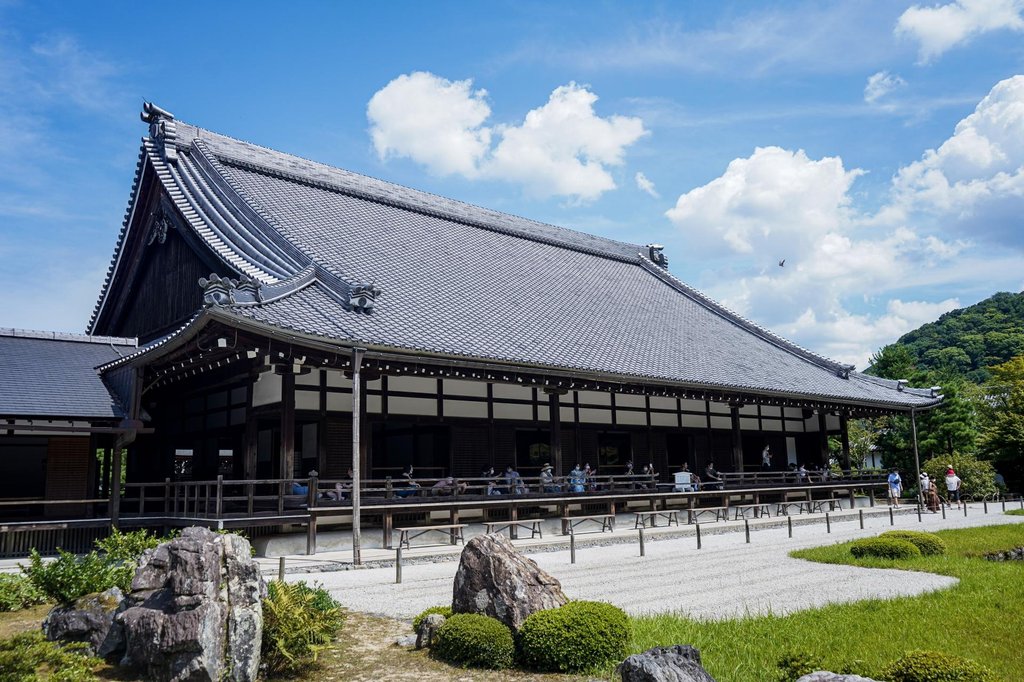 Tenryu-ji temple garden with Arashiyama mountains