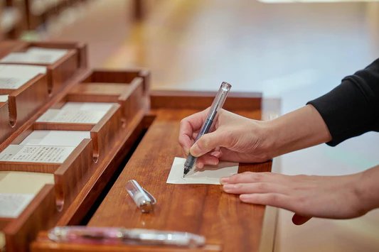 Custom notebook making at Kakimori Tokyo
